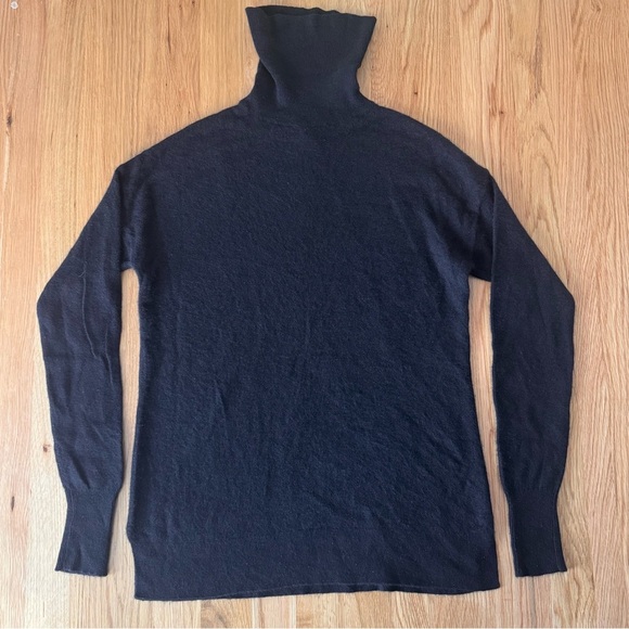 Halogen Cashmere Turtleneck Black Sweater Size Small - Picture 4 of 9